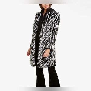 Alice + Olivia Kylie Faux Fur Zip-Up Hoodie Insert Jacket Coat Layered Zebra